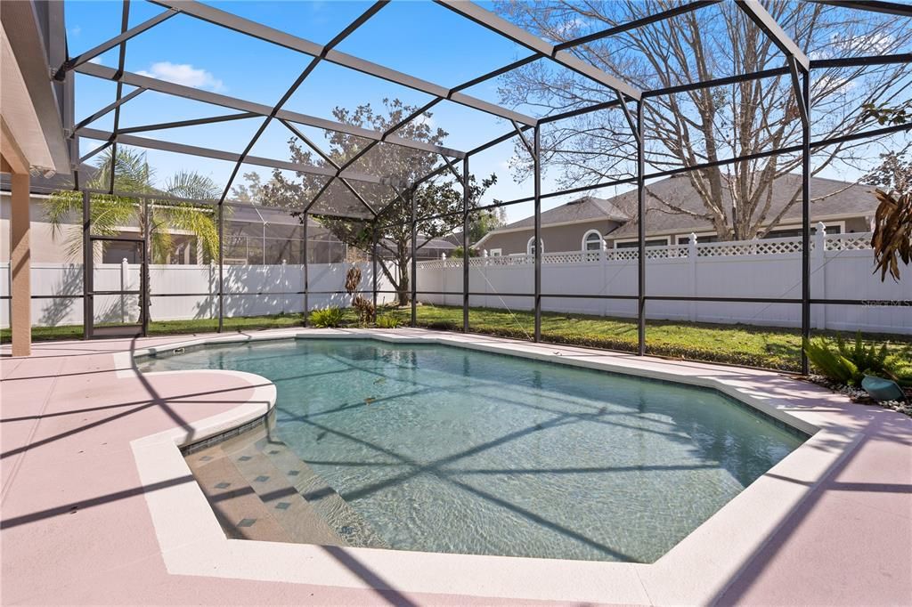 Activo con contrato: $750,000 (5 camas, 3 baños, 2965 Pies cuadrados)