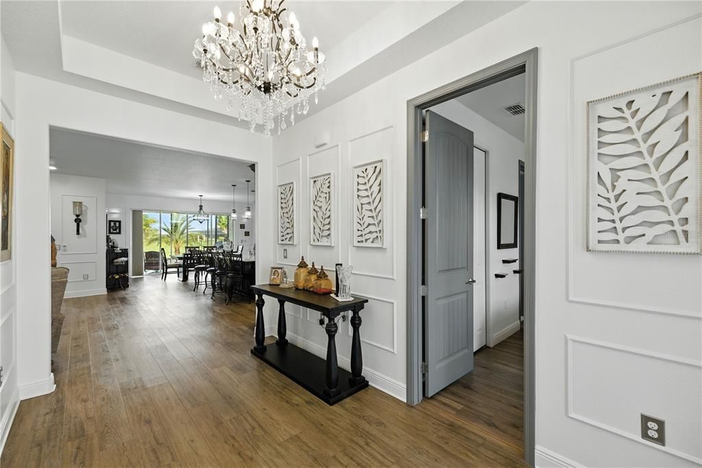 Activo con contrato: $578,900 (3 camas, 3 baños, 2216 Pies cuadrados)