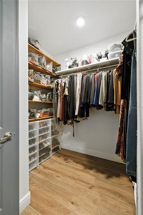 Activo con contrato: $578,900 (3 camas, 3 baños, 2216 Pies cuadrados)