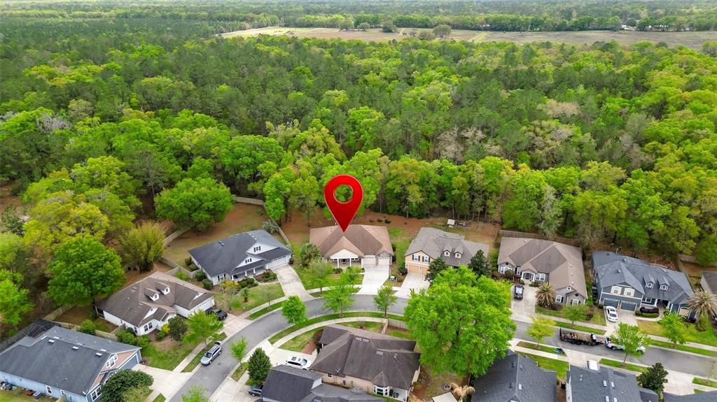 Activo con contrato: $549,000 (4 camas, 3 baños, 2475 Pies cuadrados)