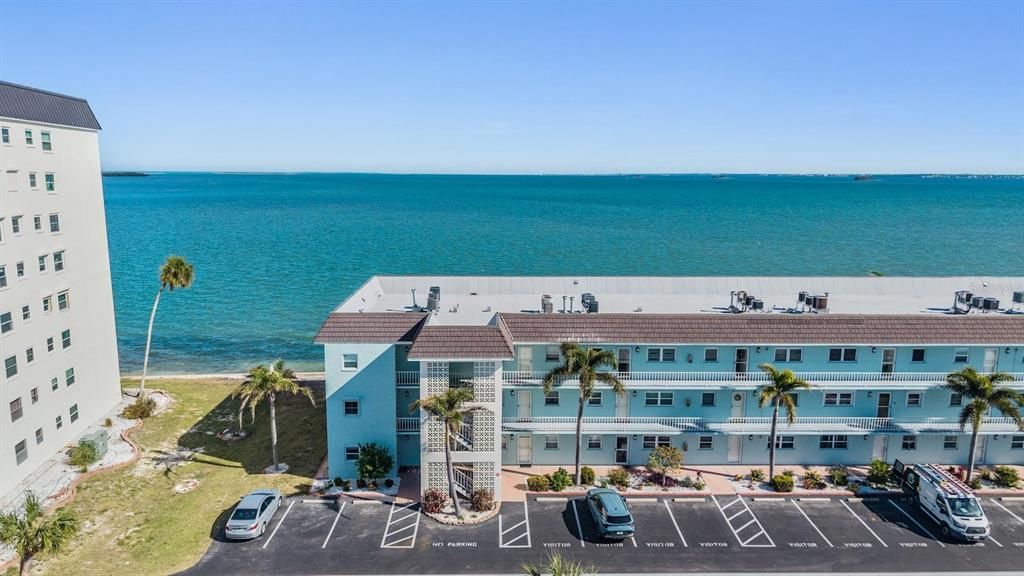 En Venta: $275,000 (1 camas, 1 baños, 957 Pies cuadrados)