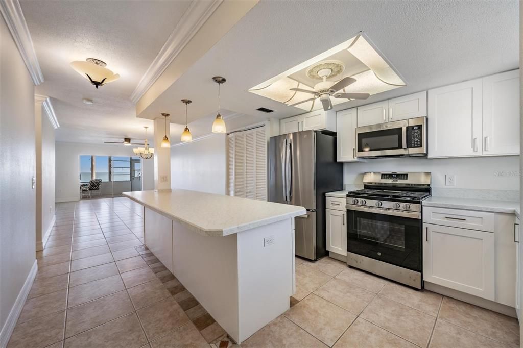 En Venta: $275,000 (1 camas, 1 baños, 957 Pies cuadrados)