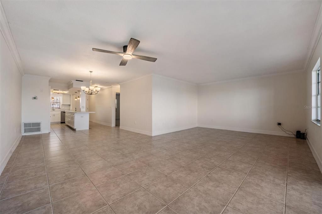 En Venta: $275,000 (1 camas, 1 baños, 957 Pies cuadrados)