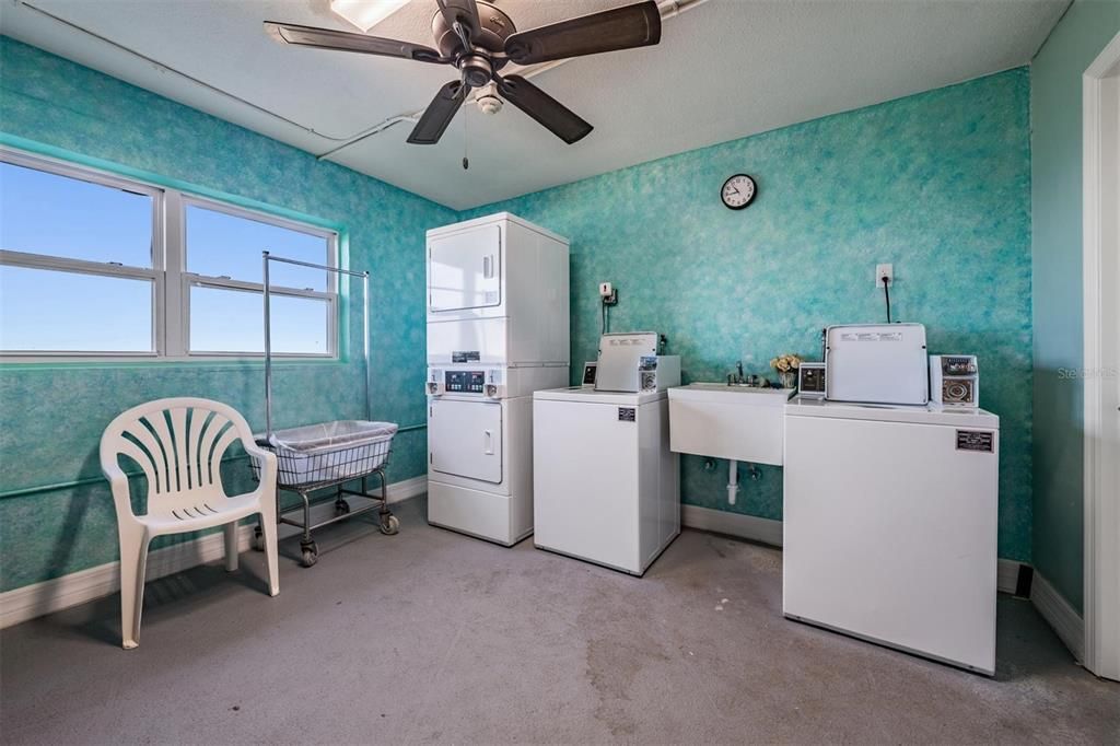 En Venta: $275,000 (1 camas, 1 baños, 957 Pies cuadrados)