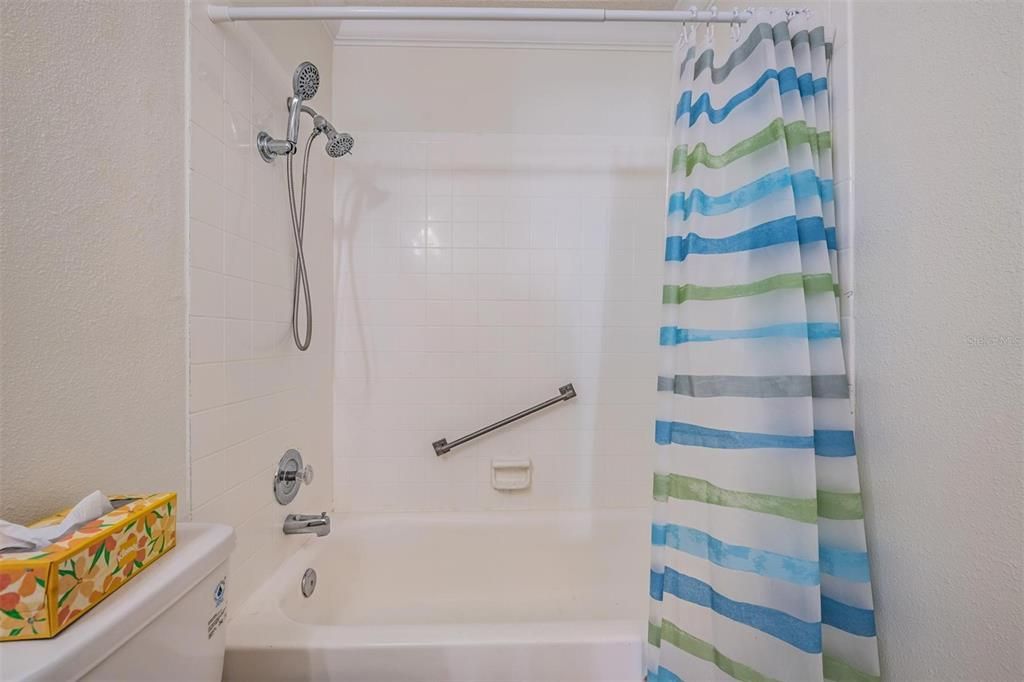 En Venta: $275,000 (1 camas, 1 baños, 957 Pies cuadrados)