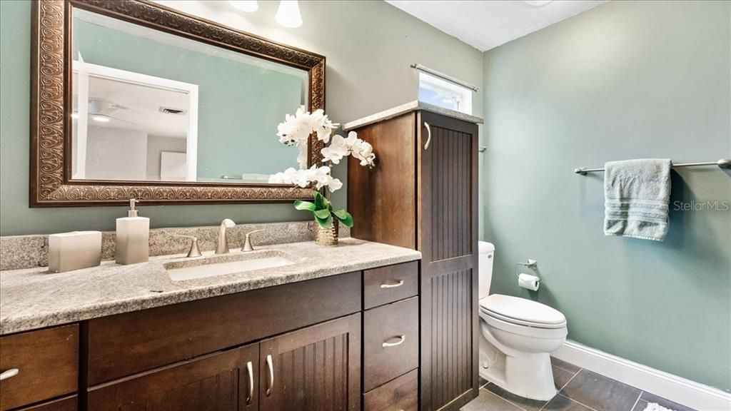 En Venta: $998,500 (4 camas, 3 baños, 2752 Pies cuadrados)