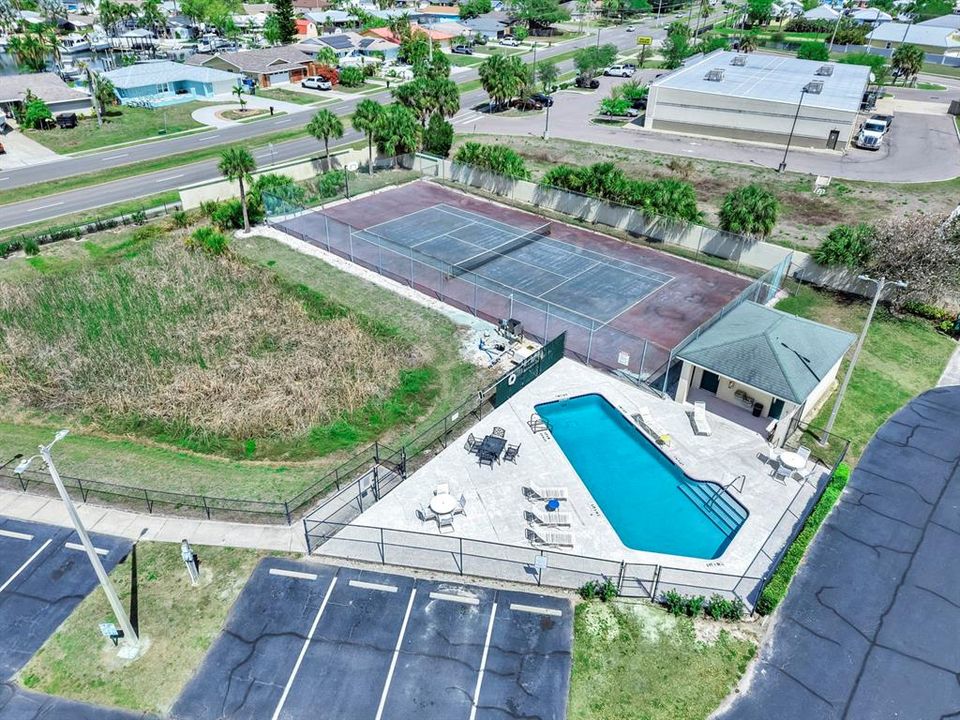 На продажу: $525,000 (3 спален, 2 ванн, 1700 Квадратных фут)