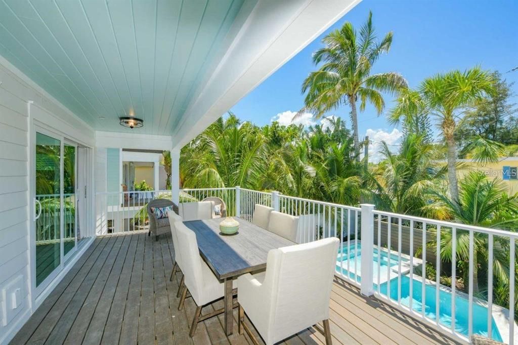 For Sale: $5,395,000 (9 beds, 8 baths, 4055 Square Feet)