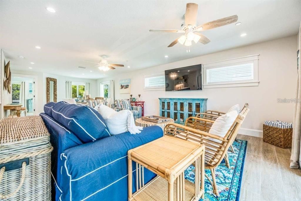 For Sale: $5,395,000 (9 beds, 8 baths, 4055 Square Feet)