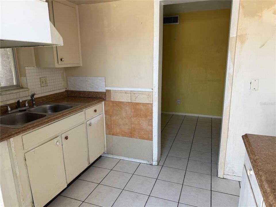 En Venta: $94,000 (2 camas, 1 baños, 840 Pies cuadrados)