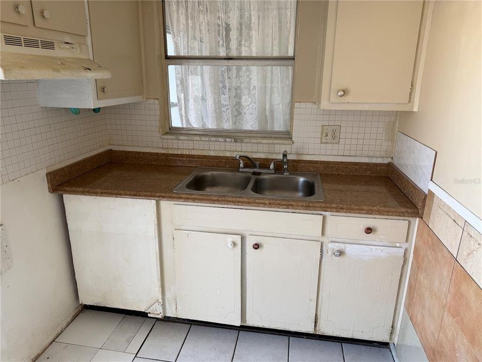 En Venta: $94,000 (2 camas, 1 baños, 840 Pies cuadrados)