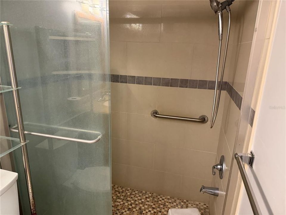 En Venta: $94,000 (2 camas, 1 baños, 840 Pies cuadrados)