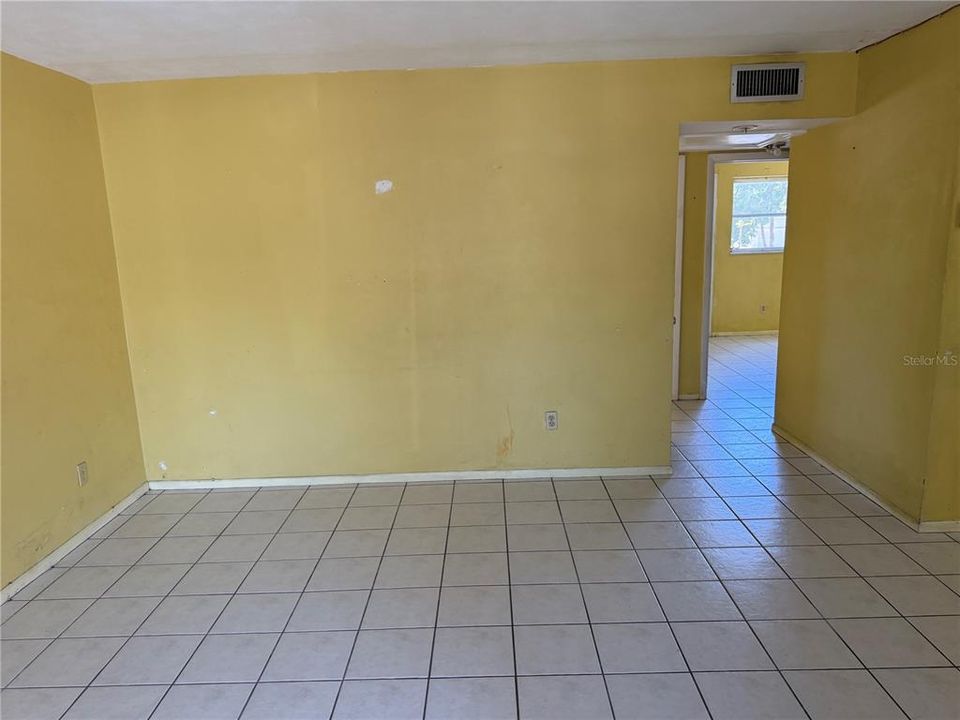 En Venta: $94,000 (2 camas, 1 baños, 840 Pies cuadrados)