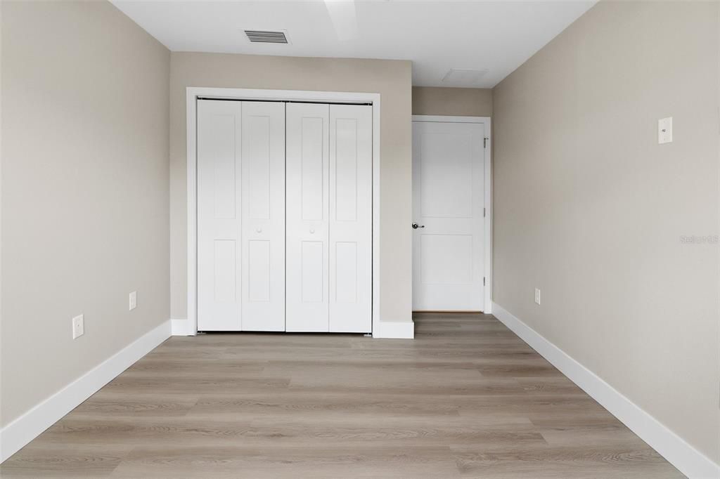 For Rent: $2,300 (3 beds, 2 baths, 1900 Square Feet)