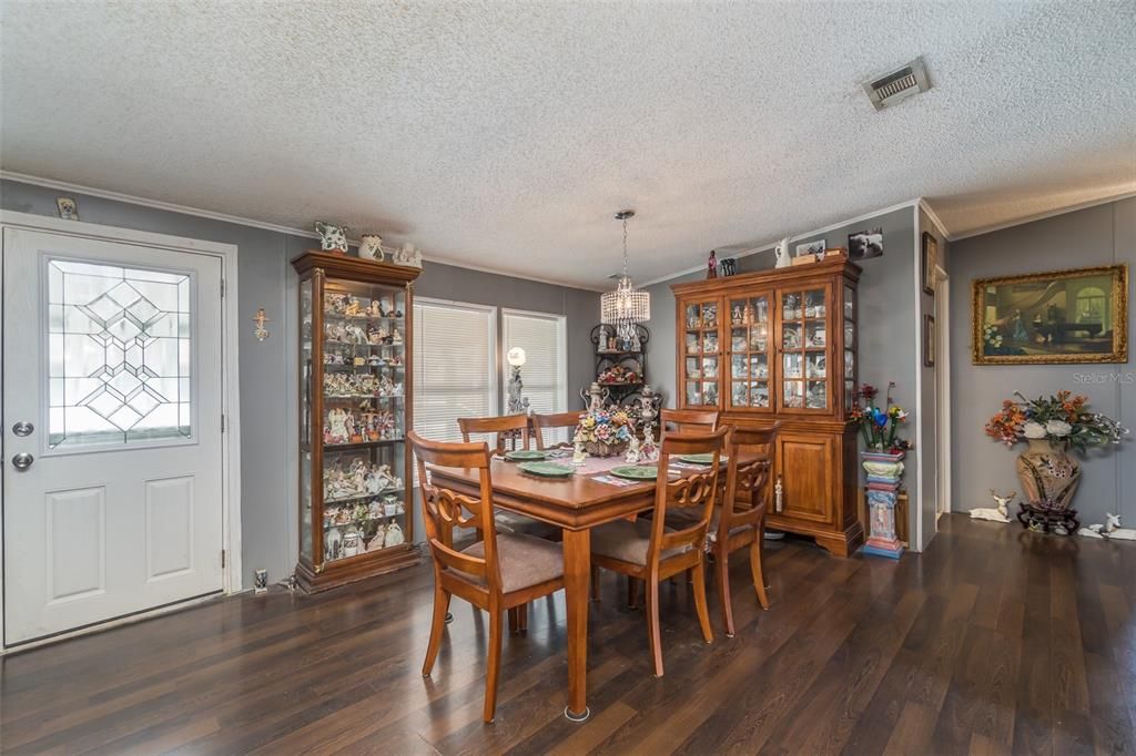 En Venta: $214,900 (3 camas, 2 baños, 1485 Pies cuadrados)