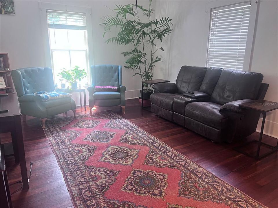 En Renta: $4,500 (6 camas, 3 baños, 1530 Pies cuadrados)