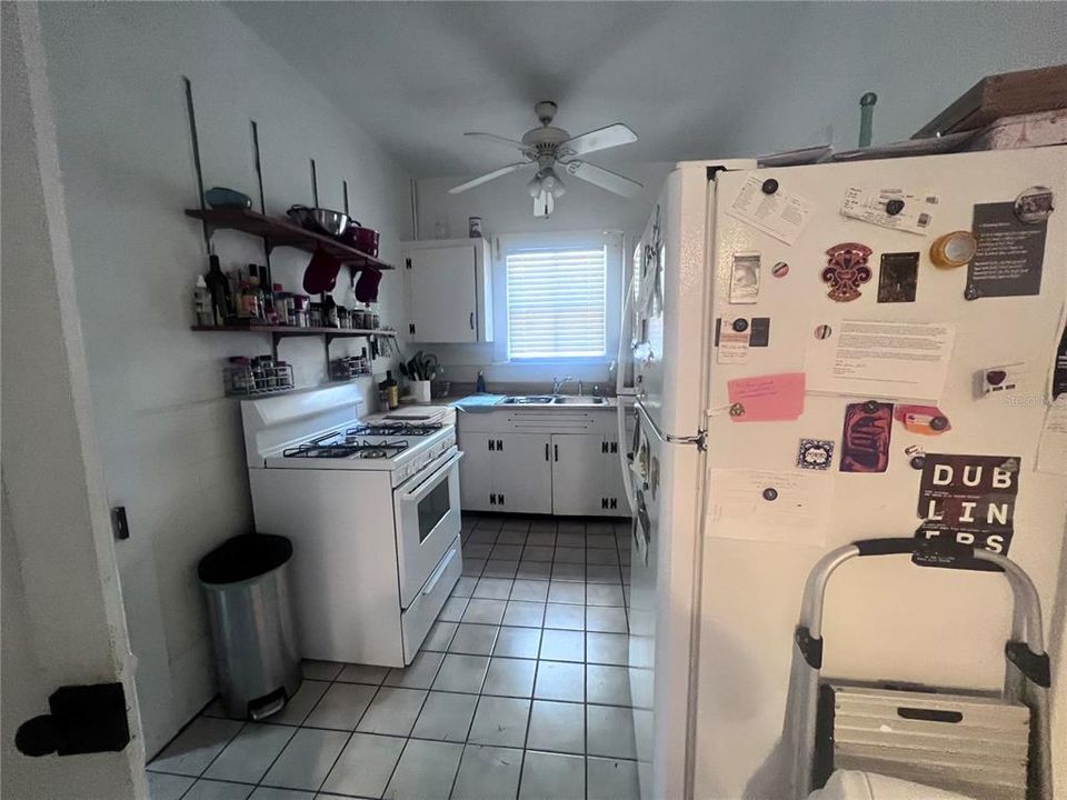 En Renta: $4,500 (6 camas, 3 baños, 1530 Pies cuadrados)