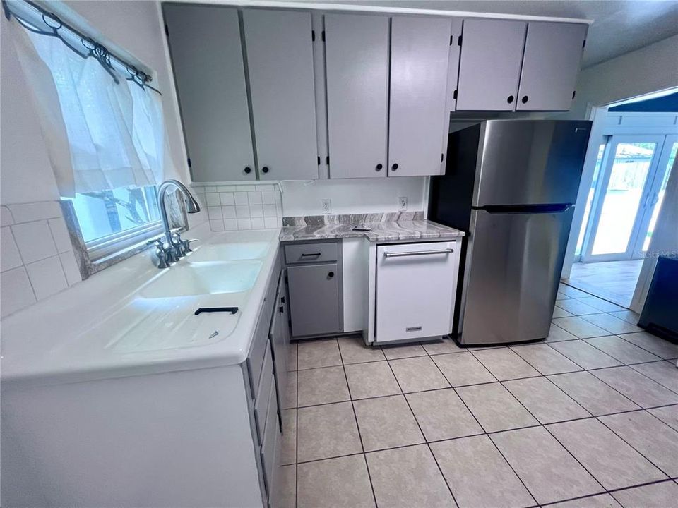 En Renta: $4,500 (6 camas, 3 baños, 1530 Pies cuadrados)