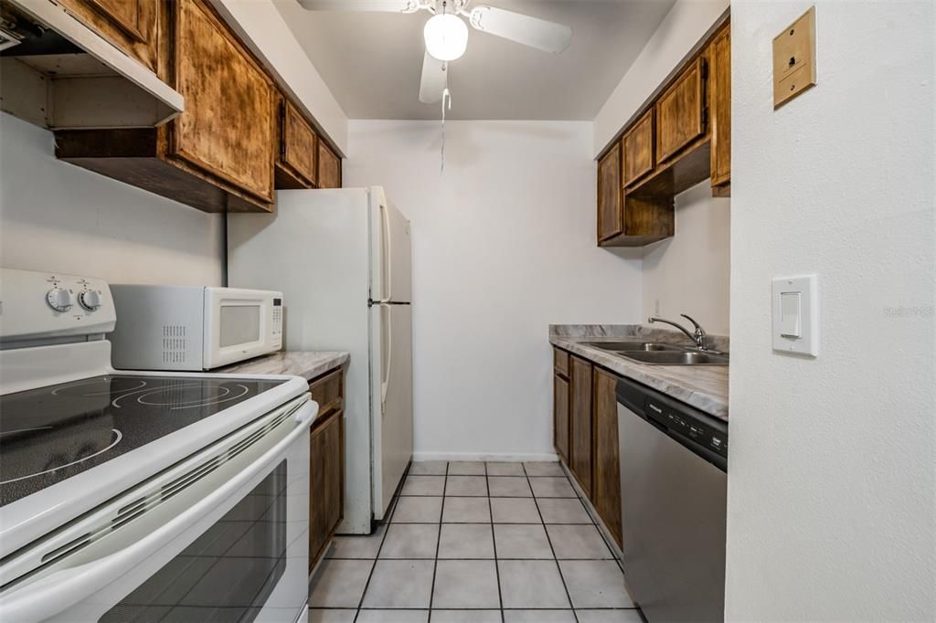 En Venta: $129,000 (2 camas, 2 baños, 912 Pies cuadrados)