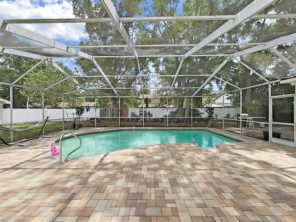 En Venta: $639,000 (4 camas, 2 baños, 1822 Pies cuadrados)