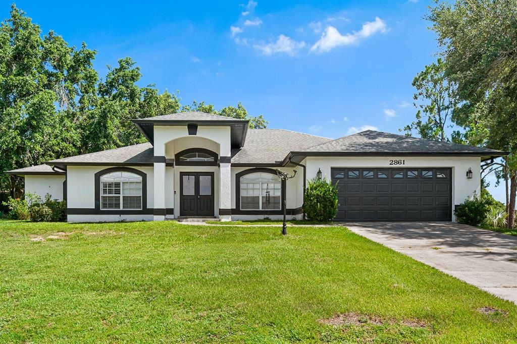 For Sale: $450,000 (3 beds, 2 baths, 2128 Square Feet)