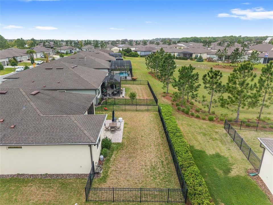 Activo con contrato: $435,000 (2 camas, 2 baños, 1923 Pies cuadrados)