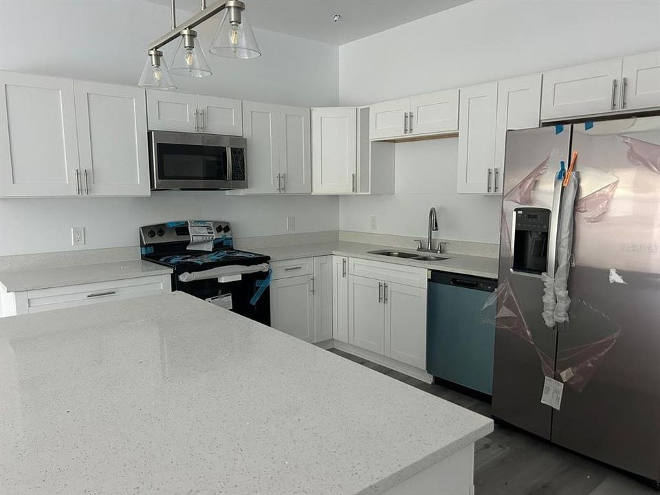 For Sale: $899,000 (11 beds, 0 baths, 4500 Square Feet)