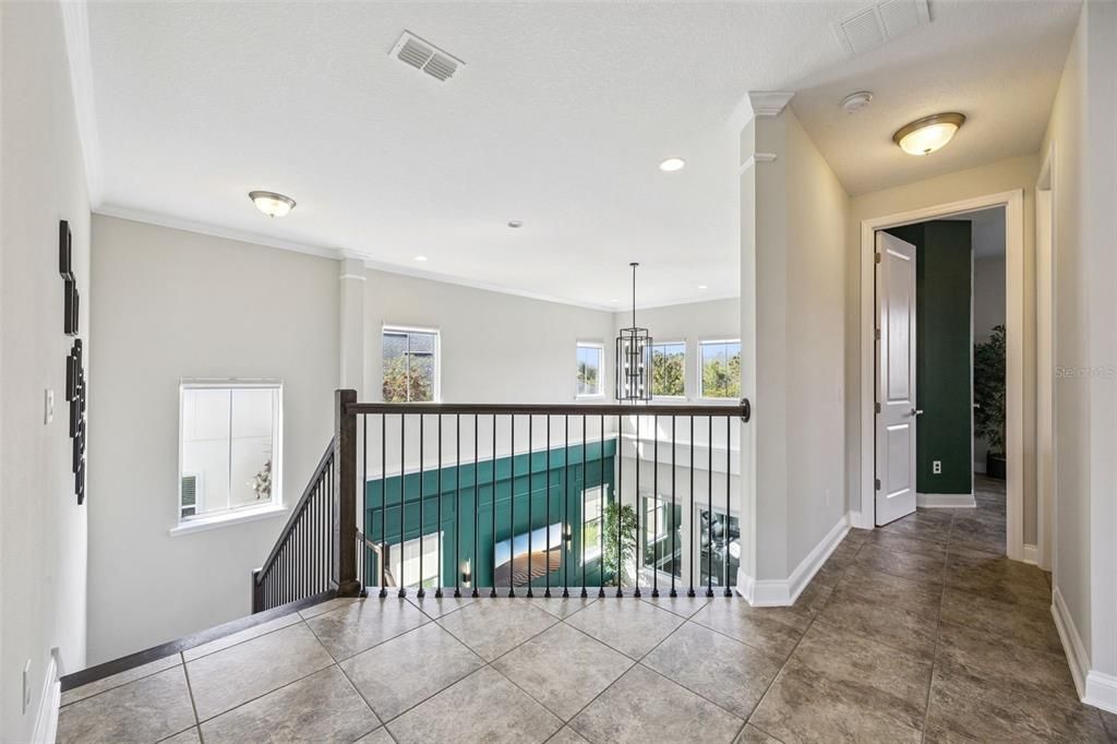 En Venta: $1,599,900 (5 camas, 4 baños, 4437 Pies cuadrados)
