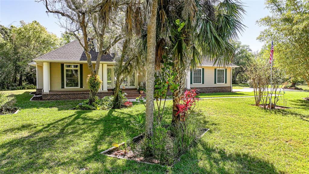 En Venta: $749,000 (3 camas, 2 baños, 2487 Pies cuadrados)