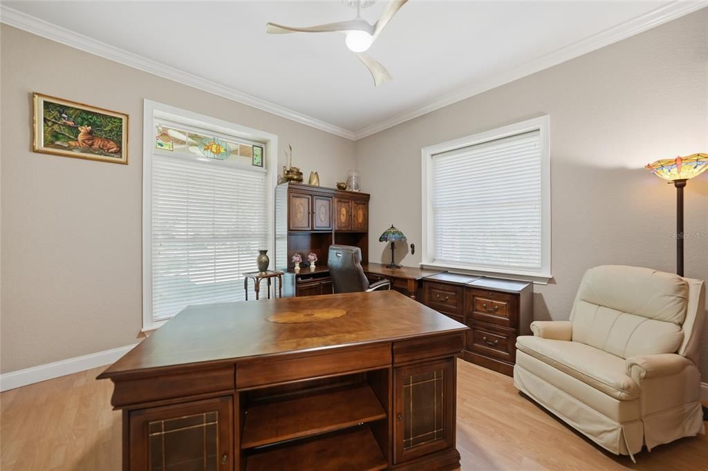 En Venta: $749,000 (3 camas, 2 baños, 2487 Pies cuadrados)