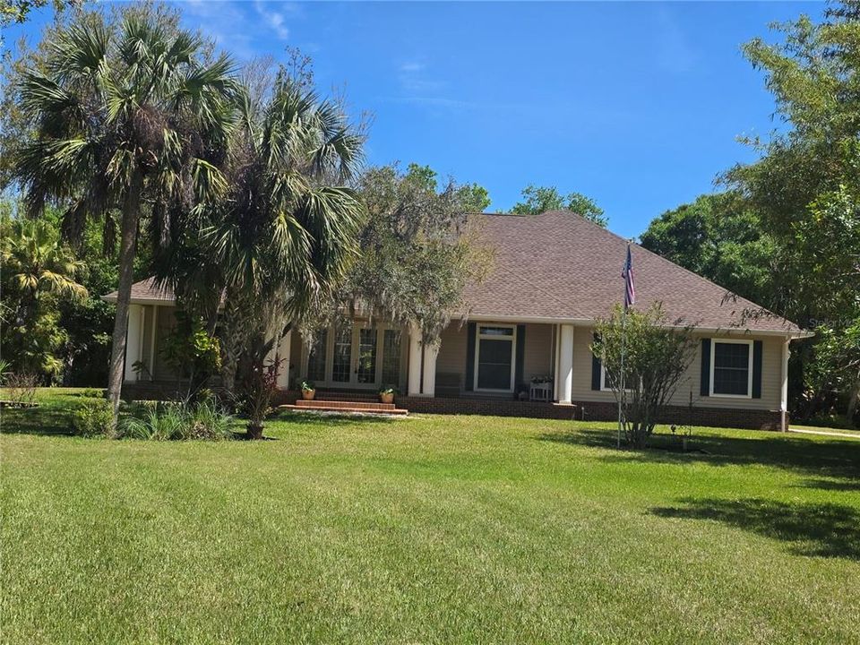 En Venta: $749,000 (3 camas, 2 baños, 2487 Pies cuadrados)