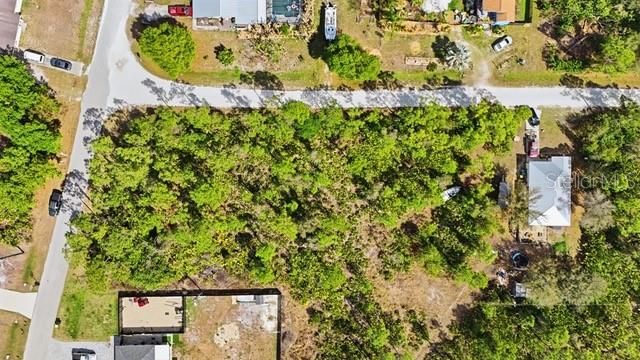 На продажу: $55,000 (0.56 acres)