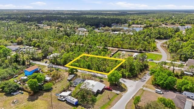 На продажу: $55,000 (0.56 acres)