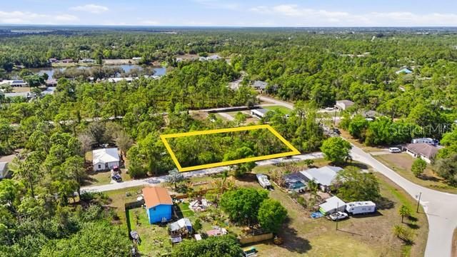 На продажу: $55,000 (0.56 acres)