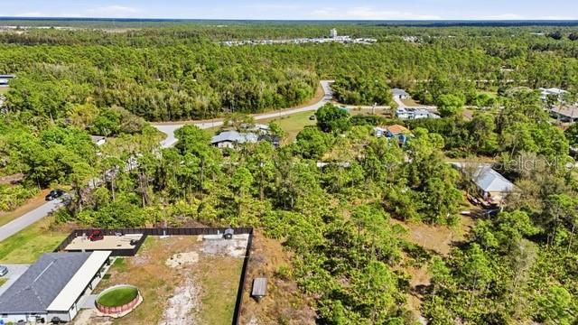 На продажу: $55,000 (0.56 acres)