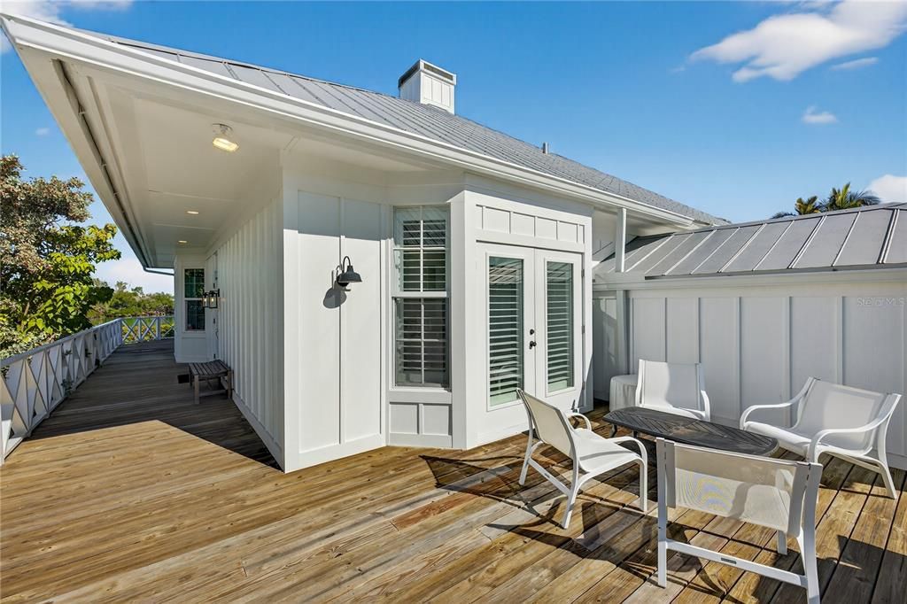 На продажу: $1,124,900 (2 спален, 2 ванн, 1366 Квадратных фут)