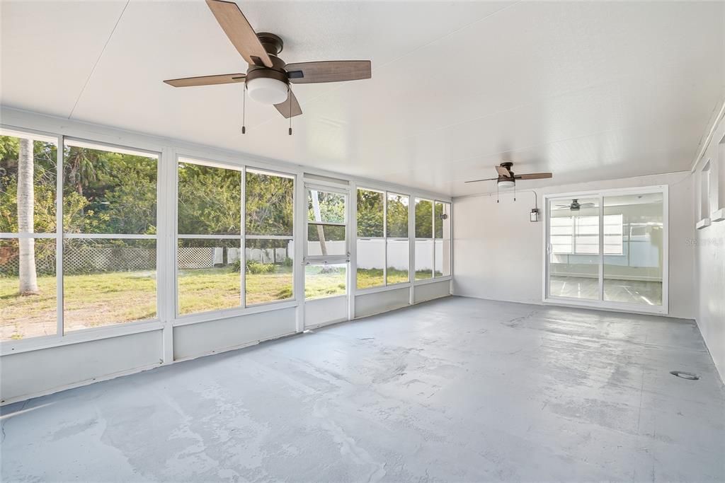 En Venta: $215,000 (2 camas, 2 baños, 1226 Pies cuadrados)