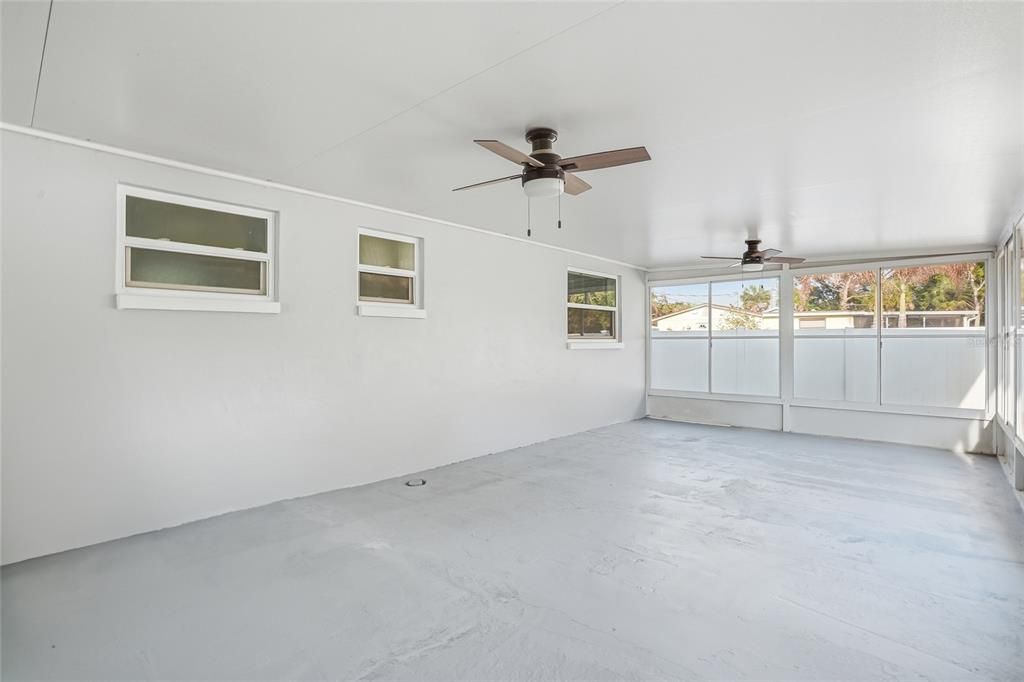 En Venta: $215,000 (2 camas, 2 baños, 1226 Pies cuadrados)