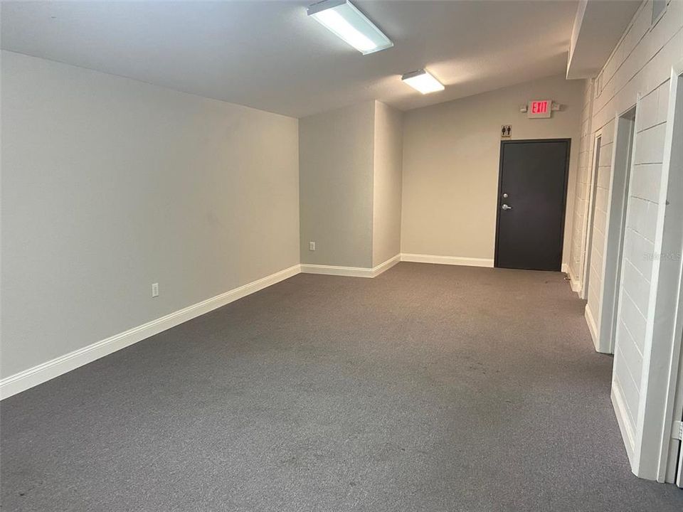 На продажу: $18,200 (0 спален, 0 ванн, 1400 Квадратных фут)