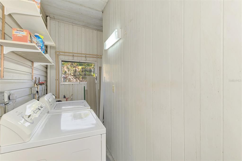 На продажу: $189,000 (4 спален, 2 ванн, 1344 Квадратных фут)