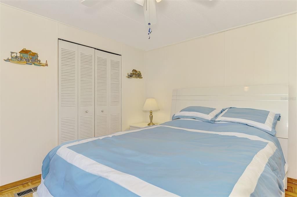 На продажу: $189,000 (4 спален, 2 ванн, 1344 Квадратных фут)