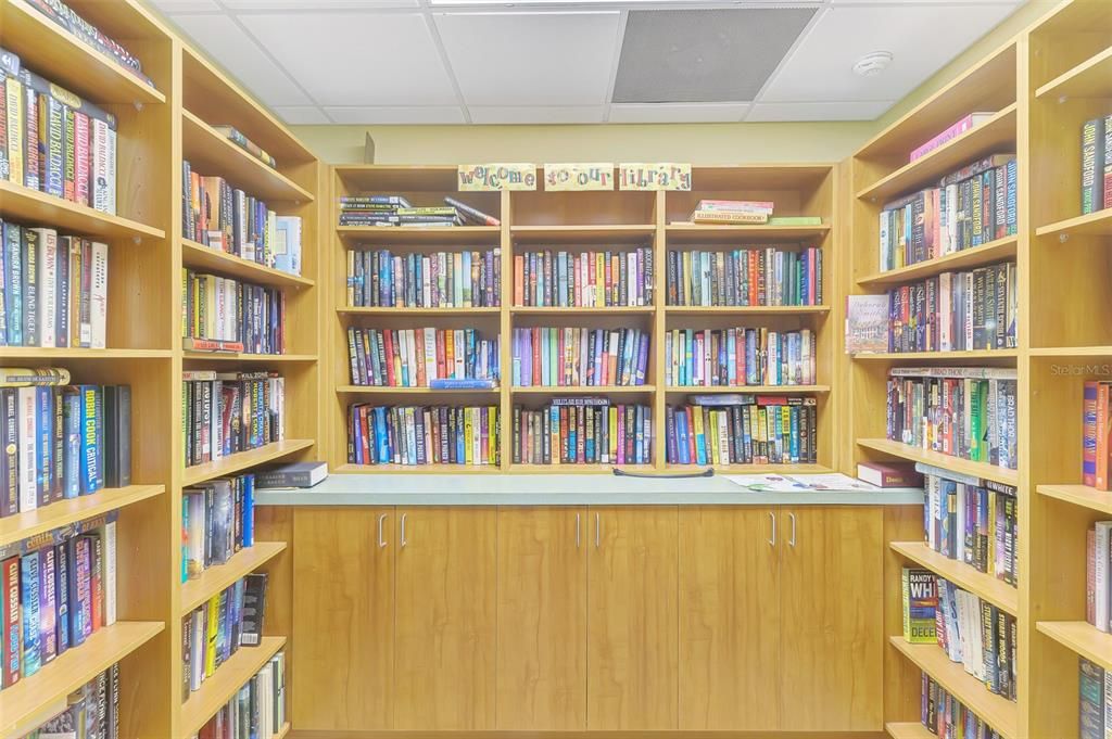 На продажу: $189,000 (4 спален, 2 ванн, 1344 Квадратных фут)