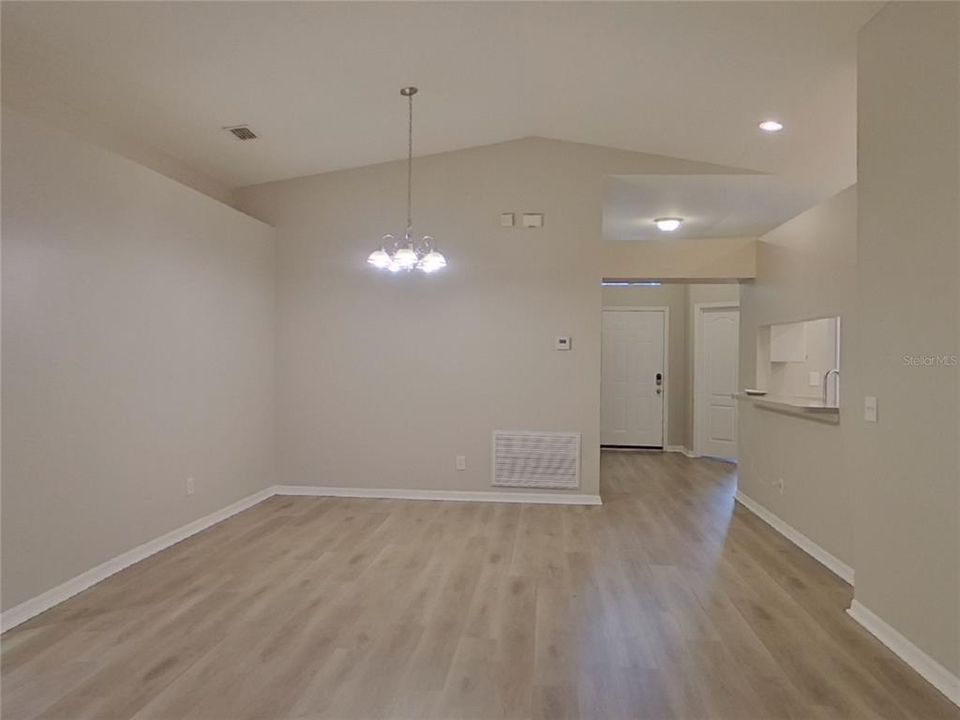 Active With Contract: $2,229 (3 beds, 2 baths, 1653 Square Feet)