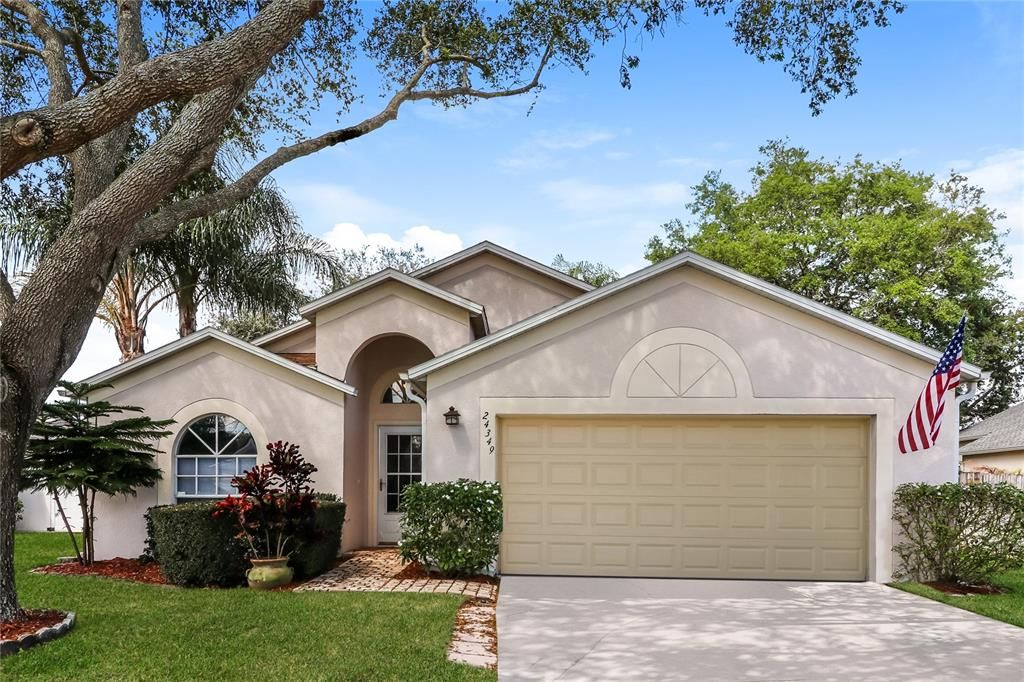 Active With Contract: $2,229 (3 beds, 2 baths, 1653 Square Feet)