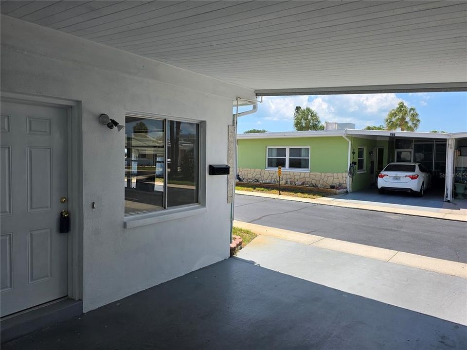 Active With Contract: $99,000 (1 beds, 1 baths, 594 Square Feet)
