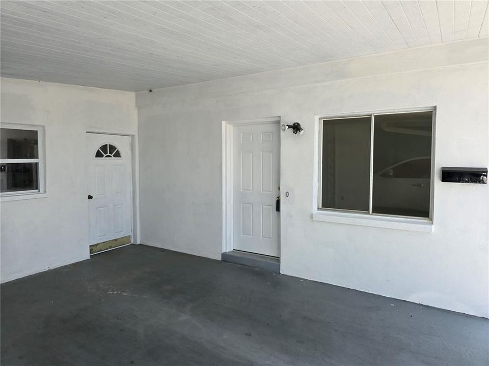 Active With Contract: $99,000 (1 beds, 1 baths, 594 Square Feet)