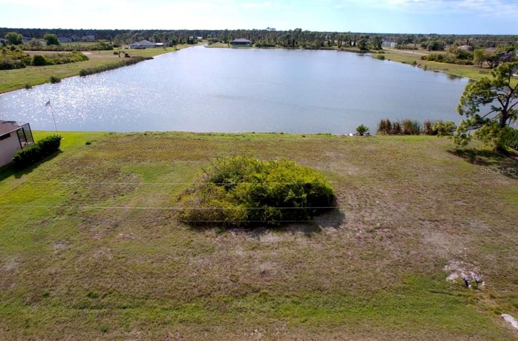 На продажу: $110,000 (0.38 acres)