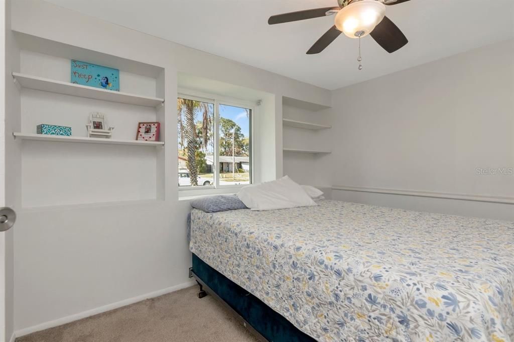 Activo con contrato: $475,000 (3 camas, 2 baños, 1570 Pies cuadrados)