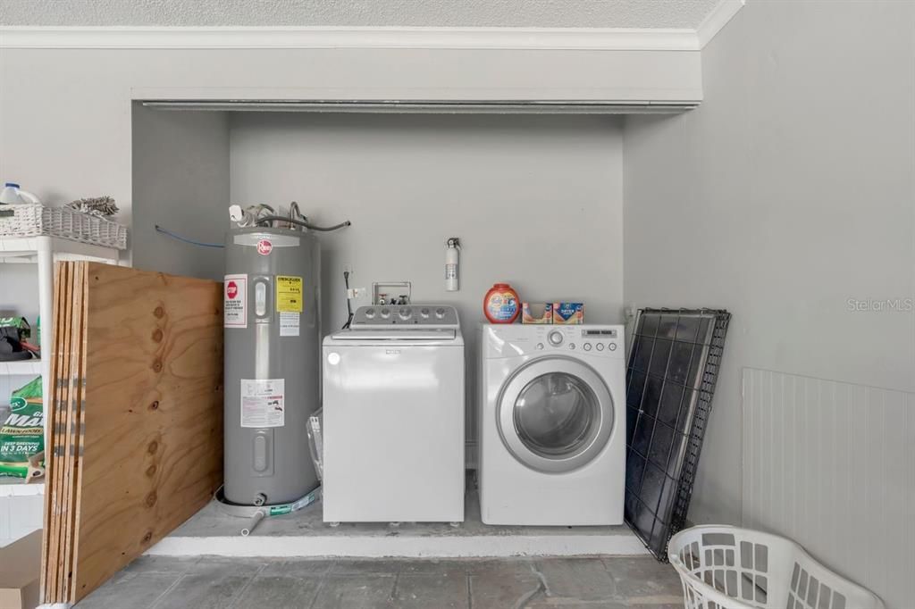 Activo con contrato: $475,000 (3 camas, 2 baños, 1570 Pies cuadrados)
