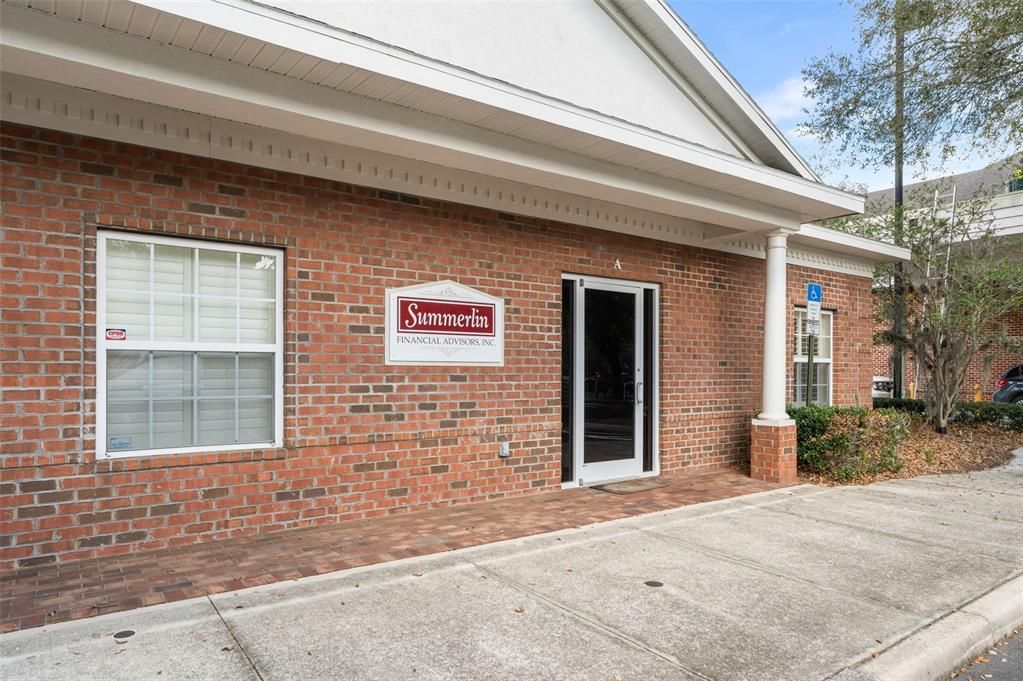For Sale: $405,000 (0 beds, 0 baths, 1944 Square Feet)
